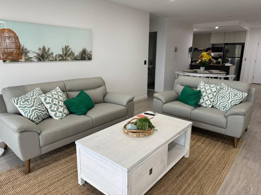 Apartment Luxury Spacious Gold Coast